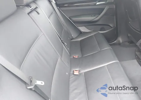 2013 BMW X3 xDrive28I z USA, uszkodzony, nr VIN 5UXWX9C5XD0D02517